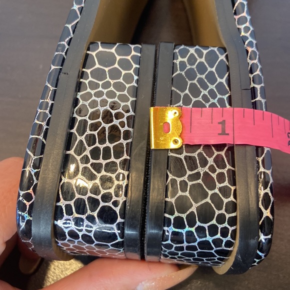 Betsy Johnson Miley Chain Slip On Sandals Size 10 - Picture 11 of 13